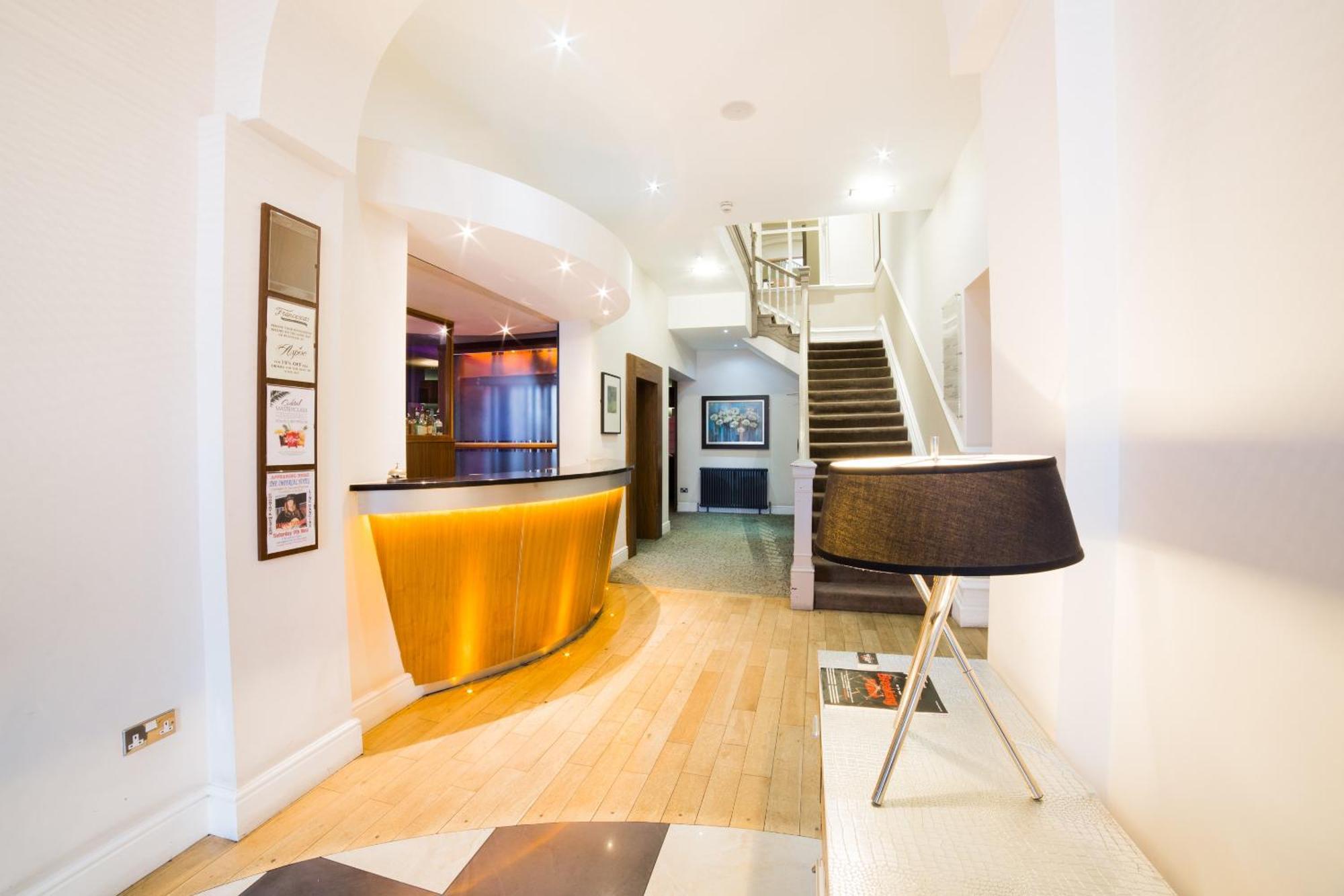 Oyo Imperial Hotel Barrow-in-Furness Dış mekan fotoğraf